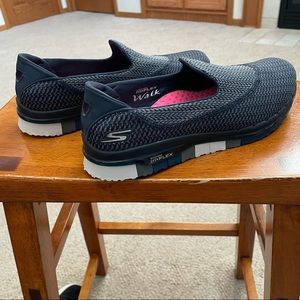 Skechers Go Flex shoes
